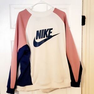 Nike Sweatshirt